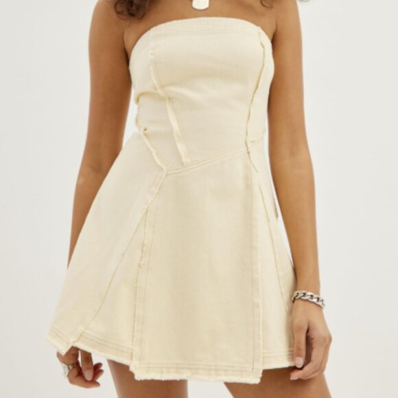 NWT Urban Outfitters Jasmin Denim Spliced Strapless Mini Dress Cream Ivory - Picture 2 of 7